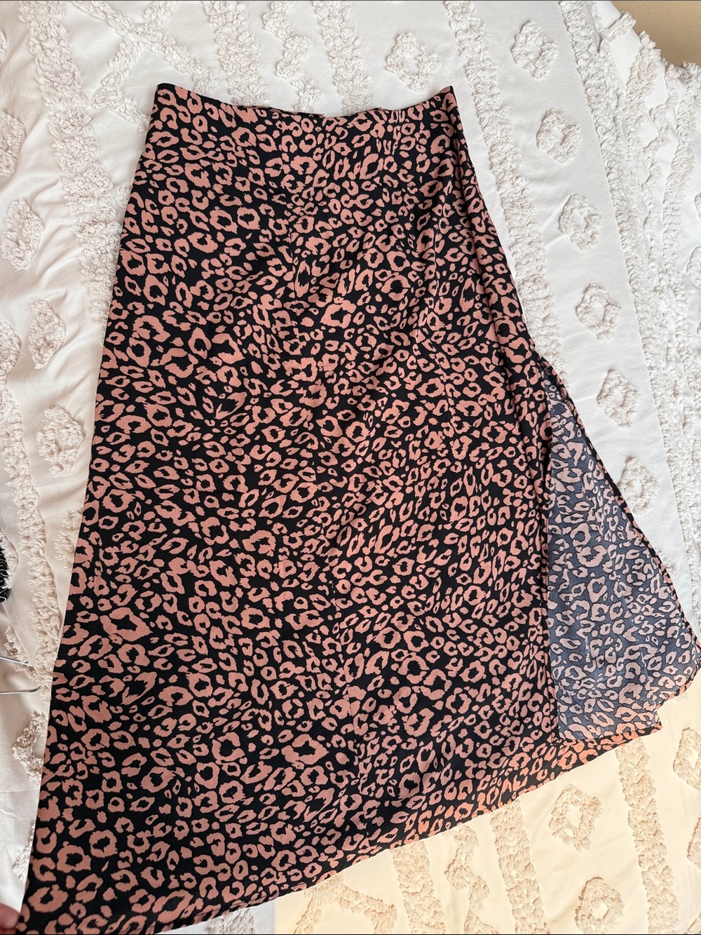 SHEIN Black and Blush Leopard Print A-Line Midi Skirt